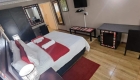 Deluxe suite 2